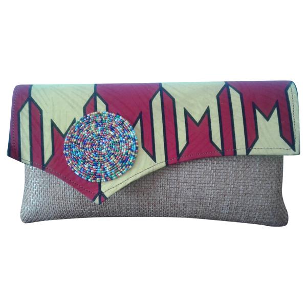 Clutch handbag