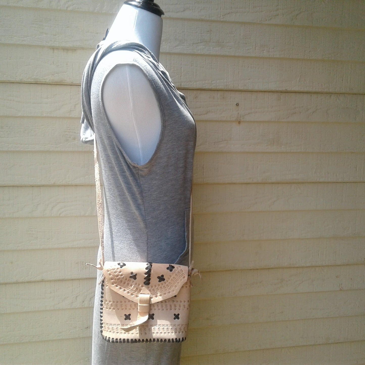 Leather crossbody bag
