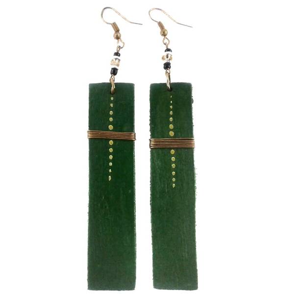Linear drop earrings