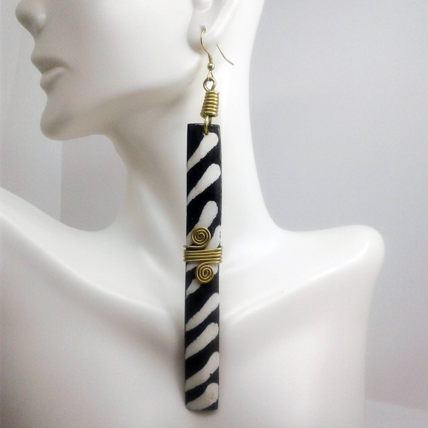 Black and White Long Dangle earrings