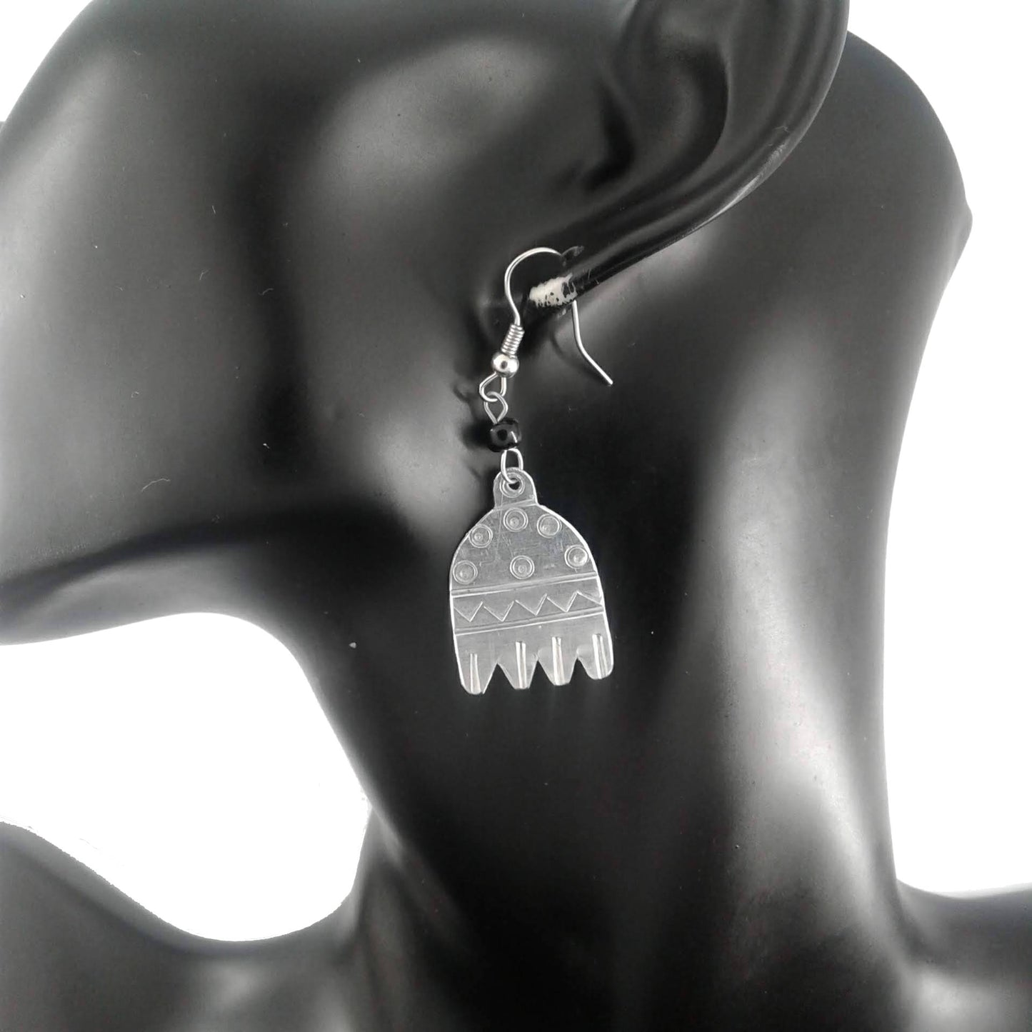 Small dangle earrings