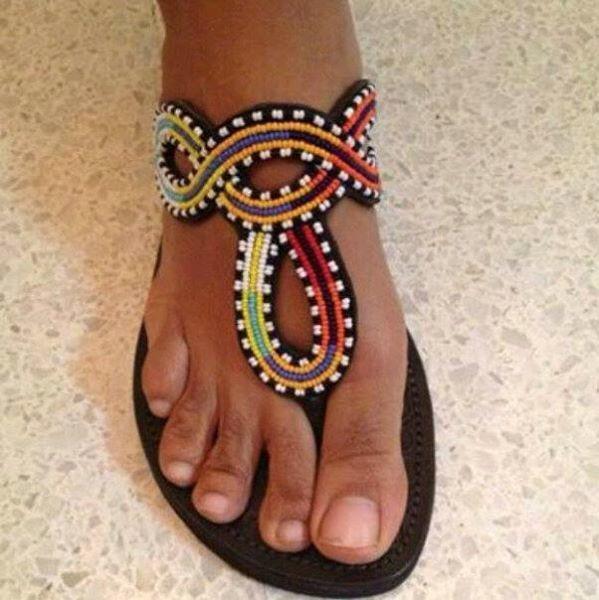 Women's thong sandals